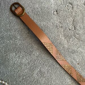 Size xl women belt brass colored buckle in great shape